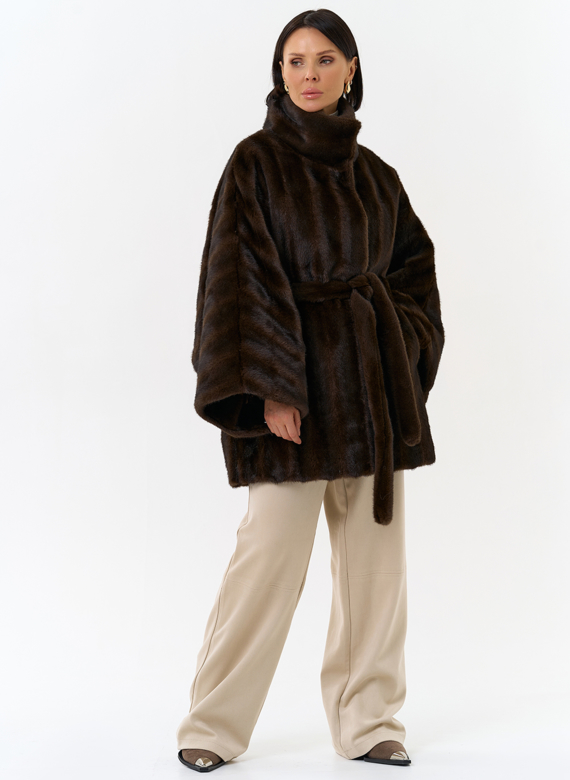 Женская шуба из эко меха с воротником стойкой