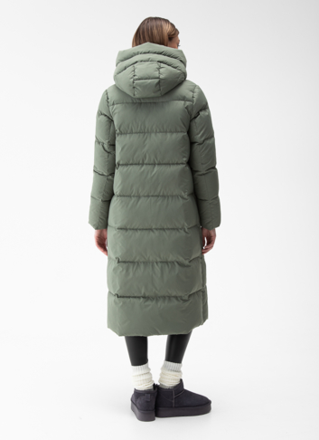 Женский пуховик с капюшоном 