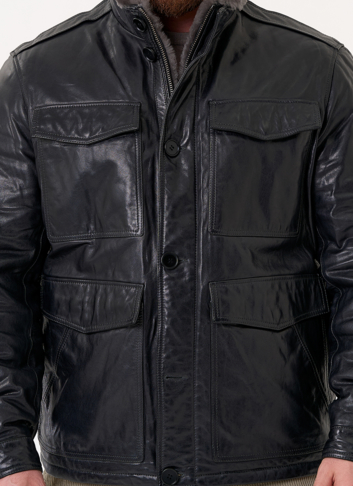 Куртка из натуральной кожи с воротником стойкой