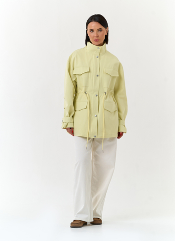 Женская ветровка с воротником стойкой