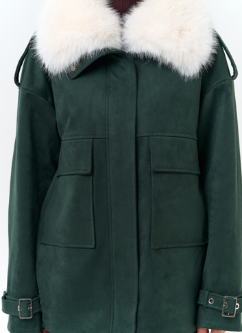 Женская куртка из эко замши с отделкой из эко меха