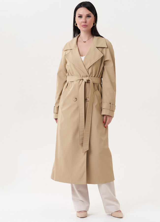 Плащ бежевого цвета с английским воротником модель № 27217 меха малина