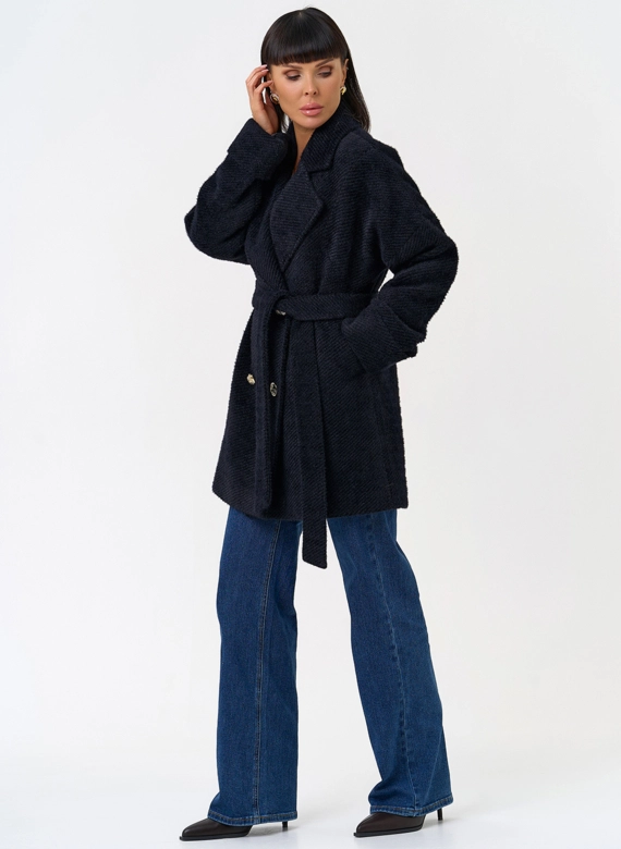 Женское полупальто с английским воротником