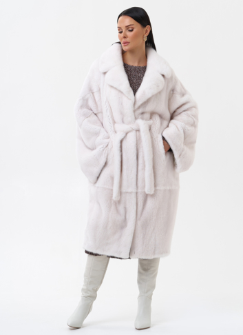 Белая норковая шуба