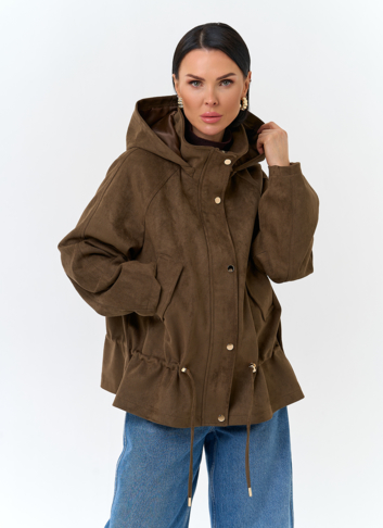 Женская утепленная куртка из эко замши с капюшоном Женская утепленная куртка из эко замши с капюшоном